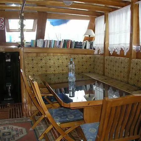 Ide Yacht מרמריס